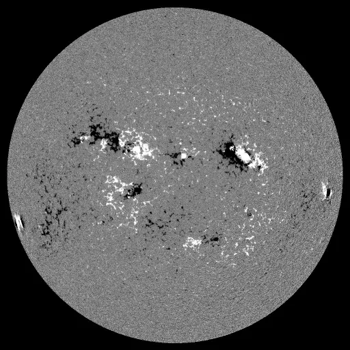 Solar Magnetic Fields