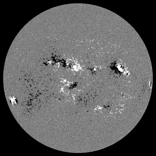 Solar Magnetic Fields