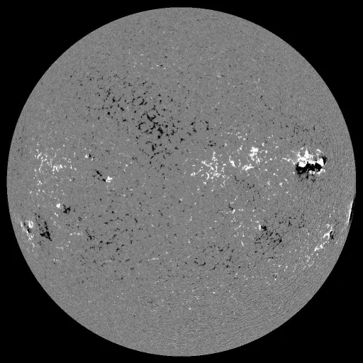 Solar Magnetic Fields