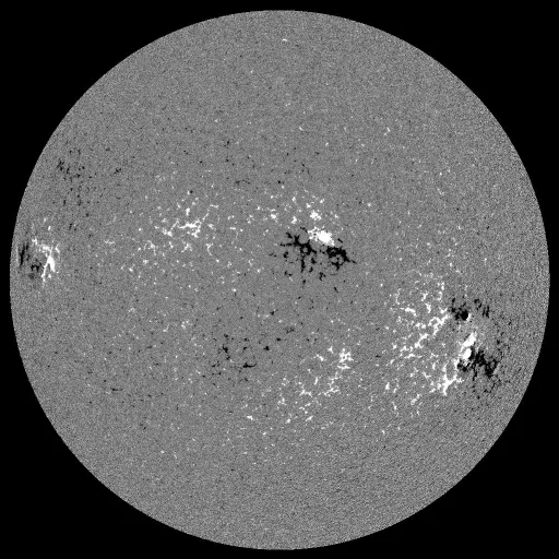 Solar Magnetic Fields