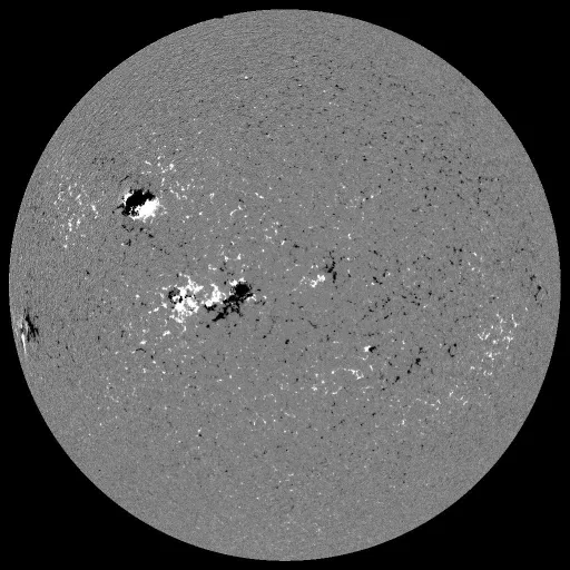 Solar Magnetic Fields