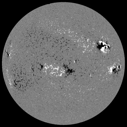 Solar Magnetic Fields