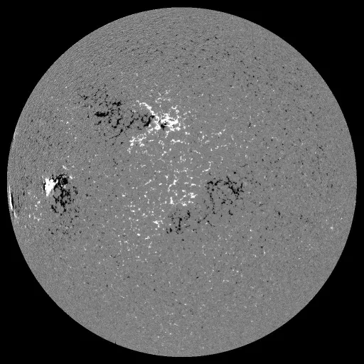 Solar Magnetic Fields