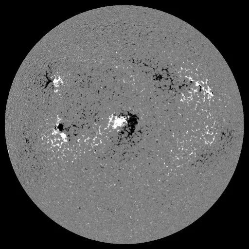 Solar Magnetic Fields