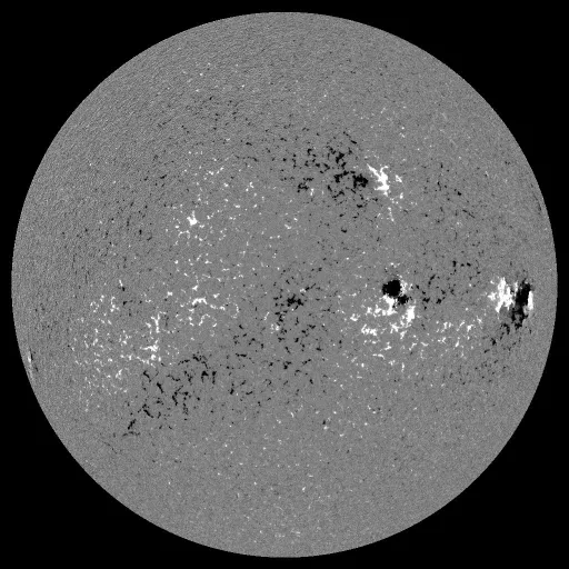 Solar Magnetic Fields
