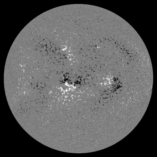 Solar Magnetic Fields