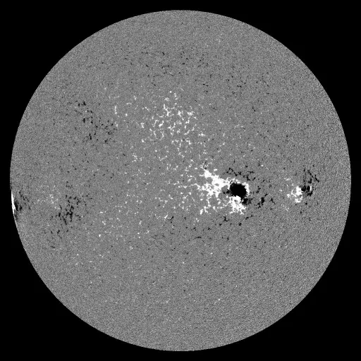 Solar Magnetic Fields