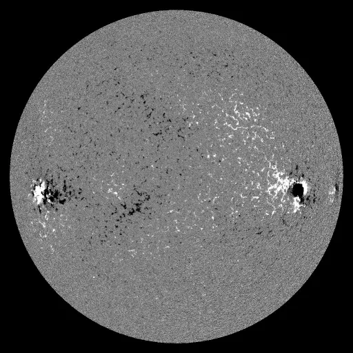 Solar Magnetic Fields