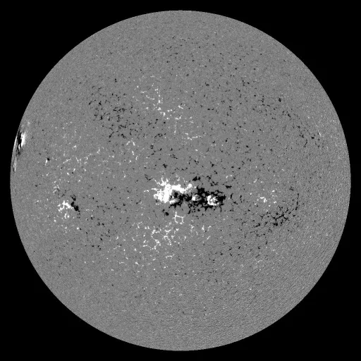 Solar Magnetic Fields