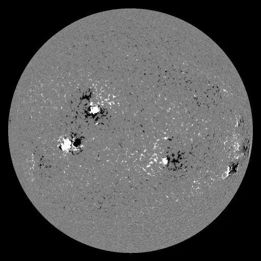 Solar Magnetic Fields