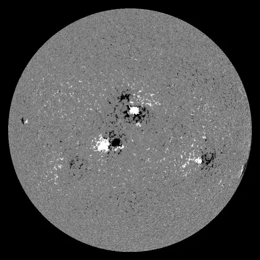 Solar Magnetic Fields