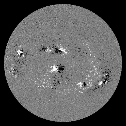 Solar Magnetic Fields