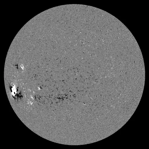 Solar Magnetic Fields