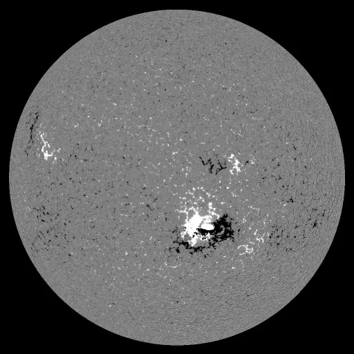 Solar Magnetic Fields