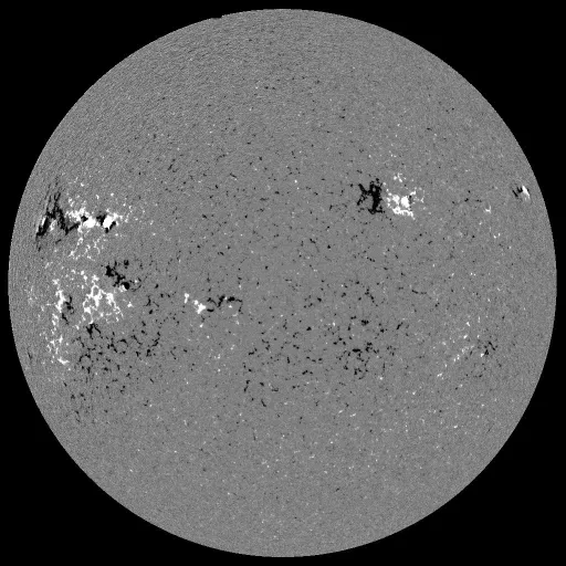 Solar Magnetic Fields