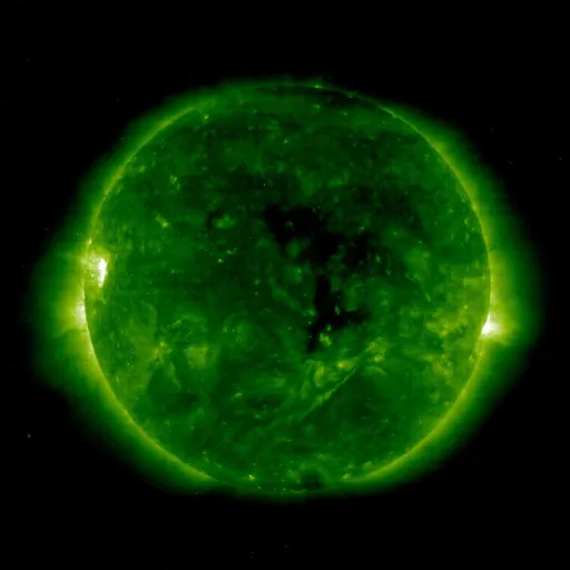 Корональные дыры