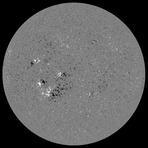 Solar Magnetic Fields