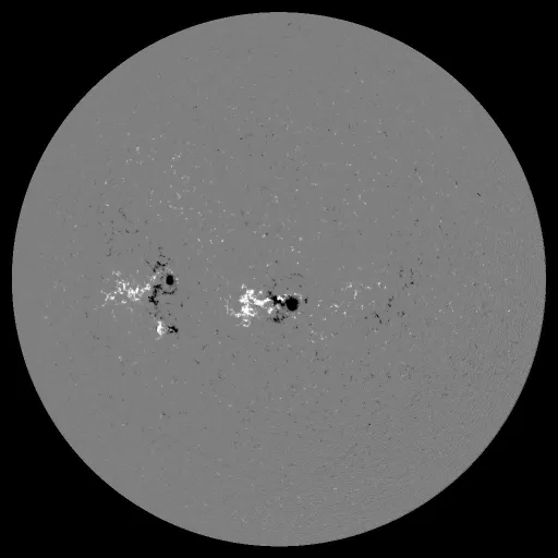 Solar Magnetic Fields