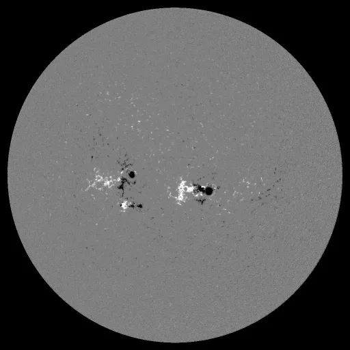 Solar Magnetic Fields