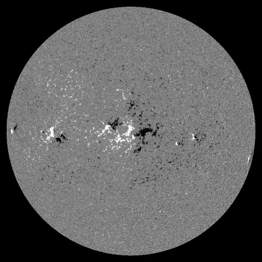 Solar Magnetic Fields