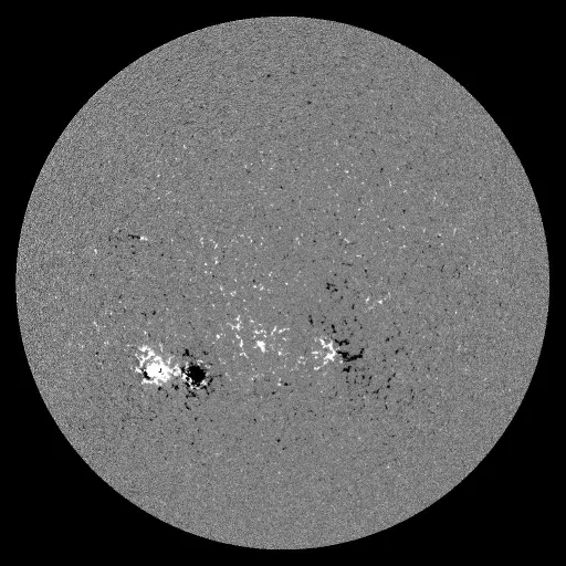Solar Magnetic Fields