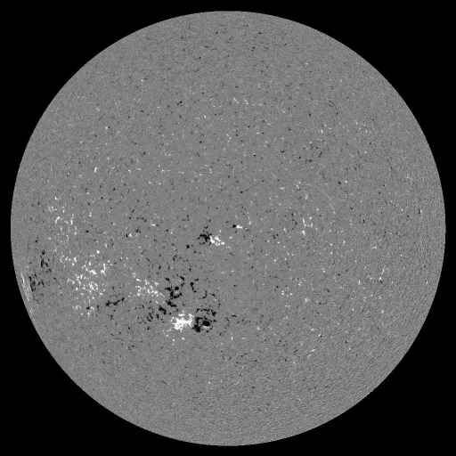 Solar Magnetic Fields