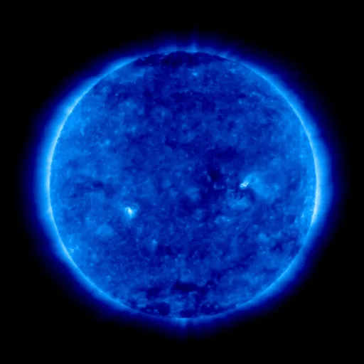 Корона Солнца
