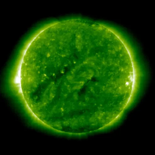 Корональные дыры