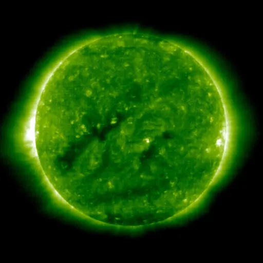 Корональные дыры