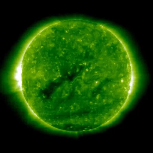 Корональные дыры
