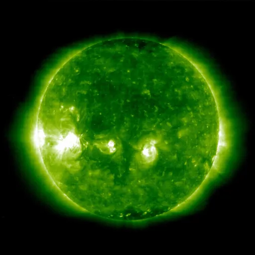 Корональные дыры