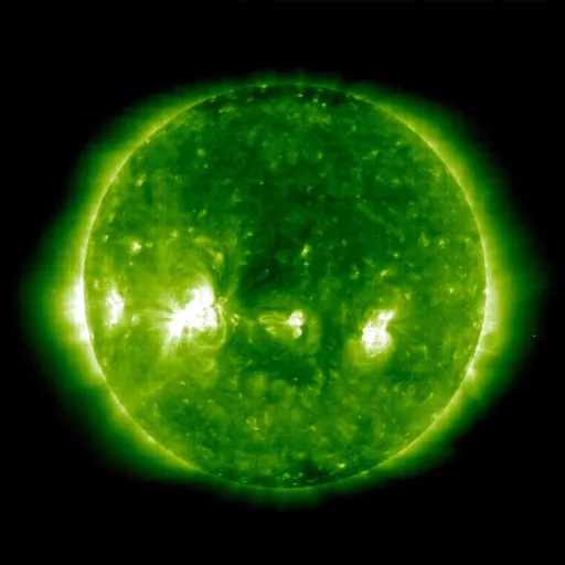 Корональные дыры