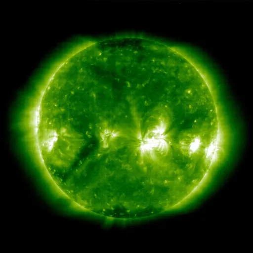 Корональные дыры