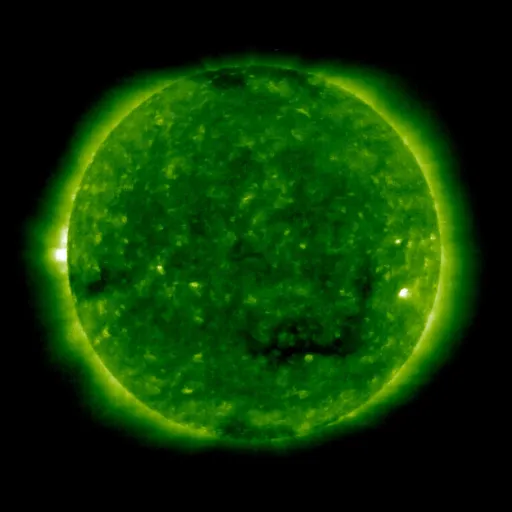 Корональные дыры