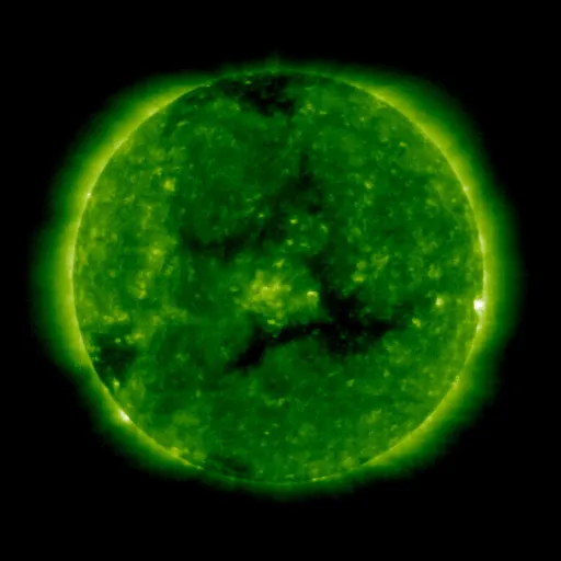 Корональные дыры