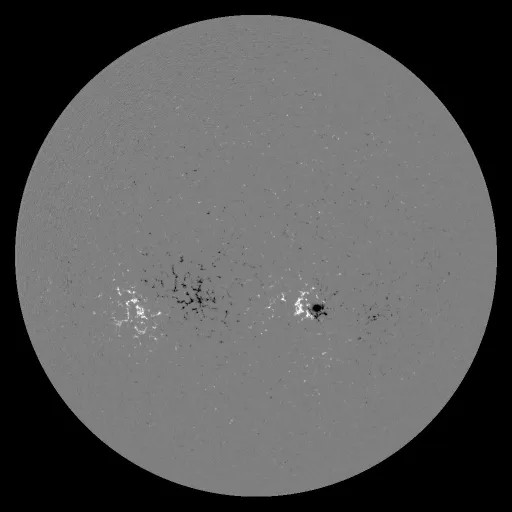 Solar Magnetic Fields
