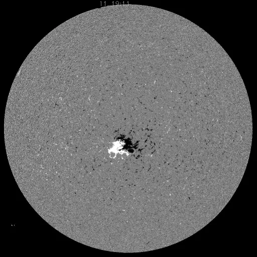 Solar Magnetic Fields