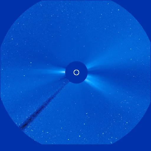 Дальняя корона Солнца
