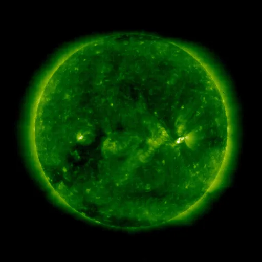 Корональные дыры