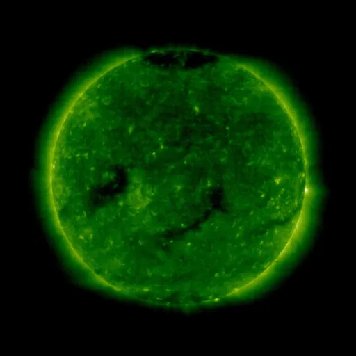 Корональные дыры