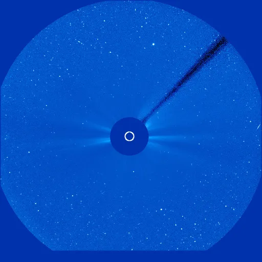 Дальняя корона Солнца