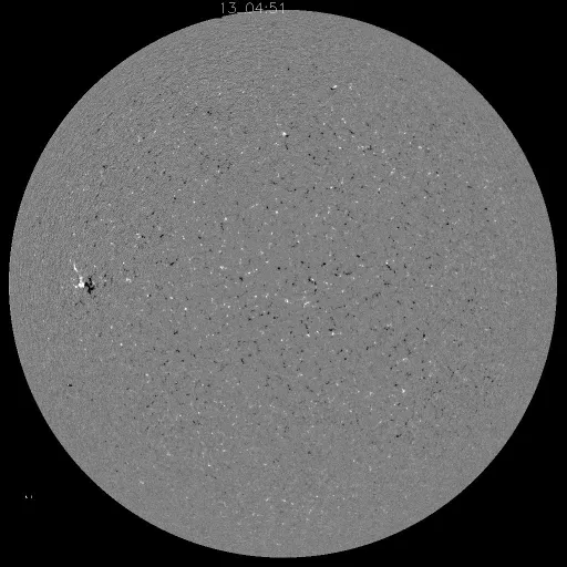 Solar Magnetic Fields