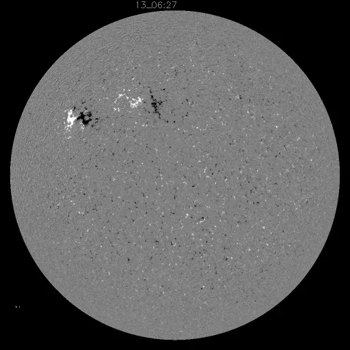Solar Magnetic Fields