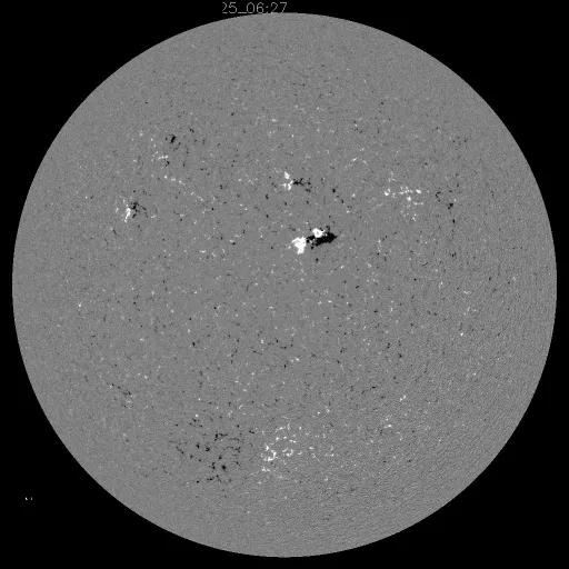 Solar Magnetic Fields