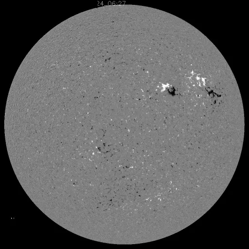 Solar Magnetic Fields