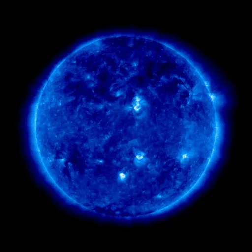 Корона Солнца