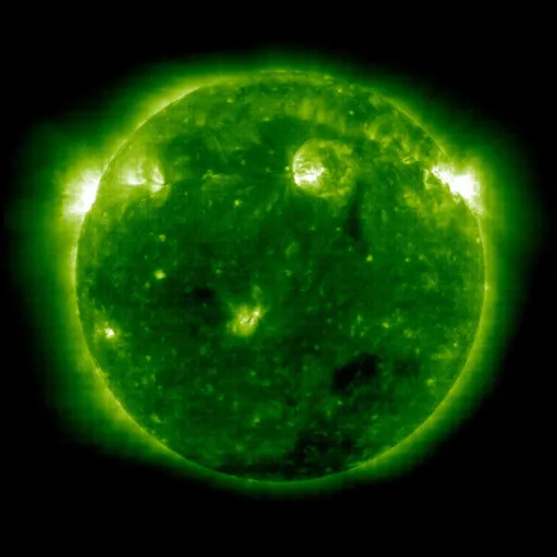 Корональные дыры