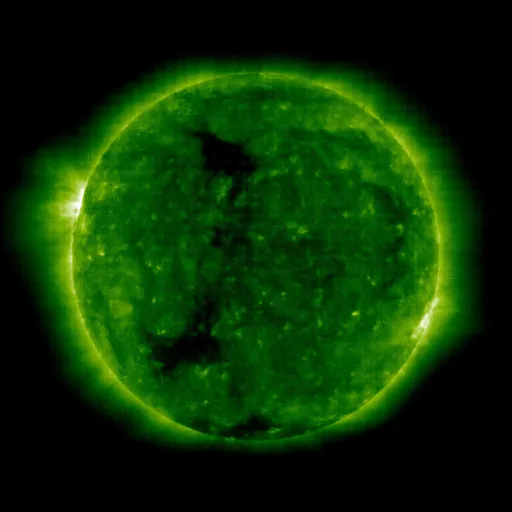 Корональные дыры
