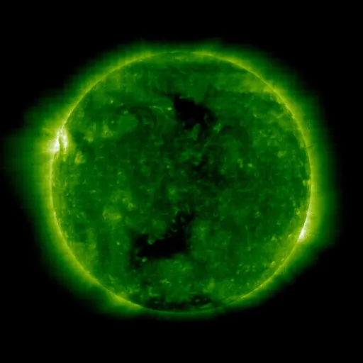 Корональные дыры