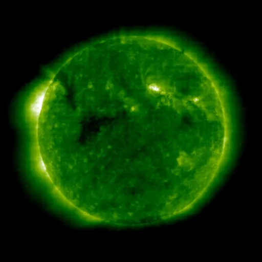 Корональные дыры